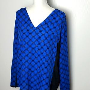 Worthington geometric design blouse